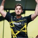 Will jL appear as an analyst at an S-Tier CS tournament in 2026?